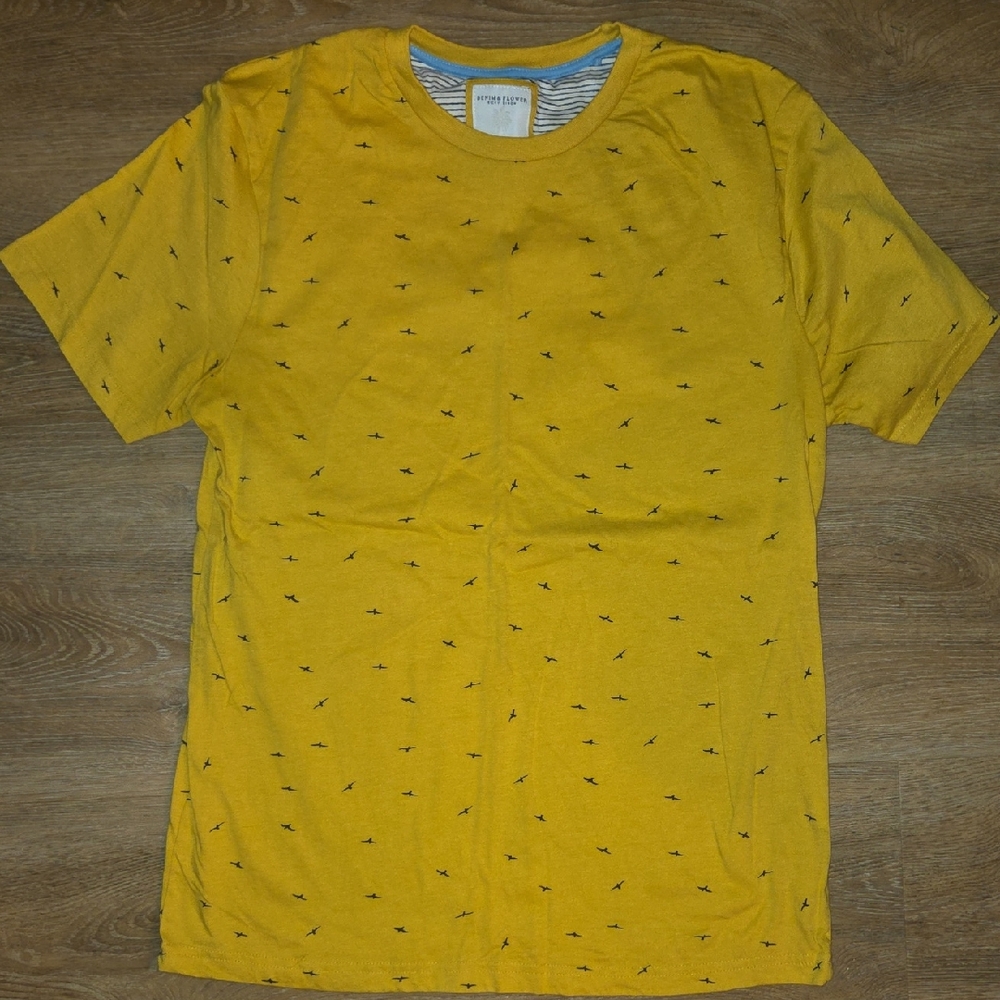 Denim & Flower Men's Mustard Short-Sleeve Crew Tee with Micro Bird Print